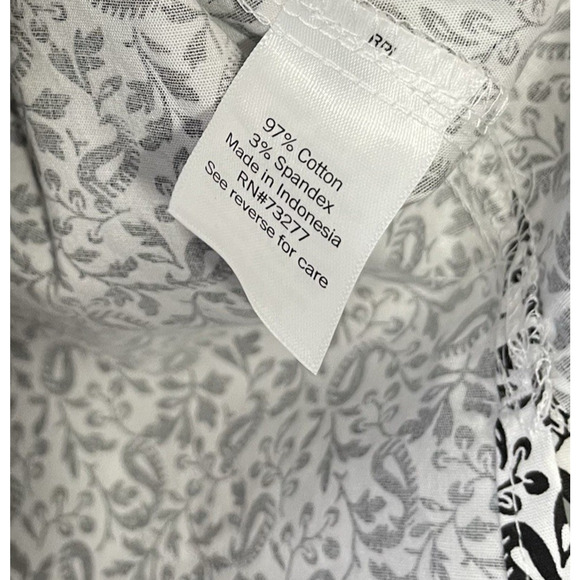 Croft & Barrow Button Up Shirt Plus Size 1X Black White Paisley Preppy Career - Picture 10 of 14
